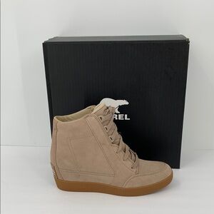 Sorel Out n About hidden wedge ankle boot sneaker Taupe suede platform new 8.5